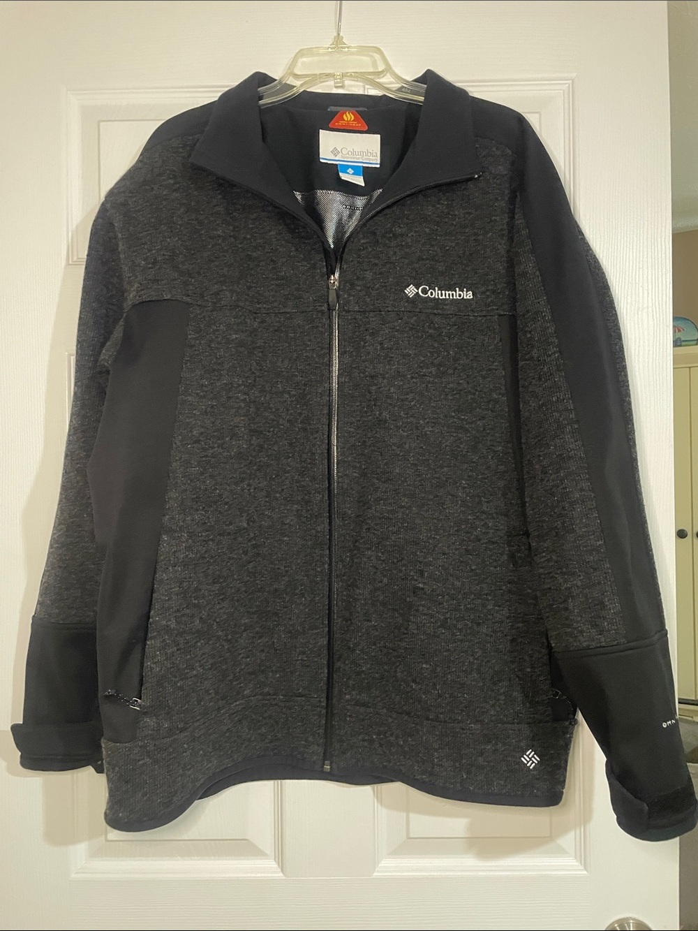 Columbia Omni Heat Thermal Comfort Men’s Jacket. Black. Size XL